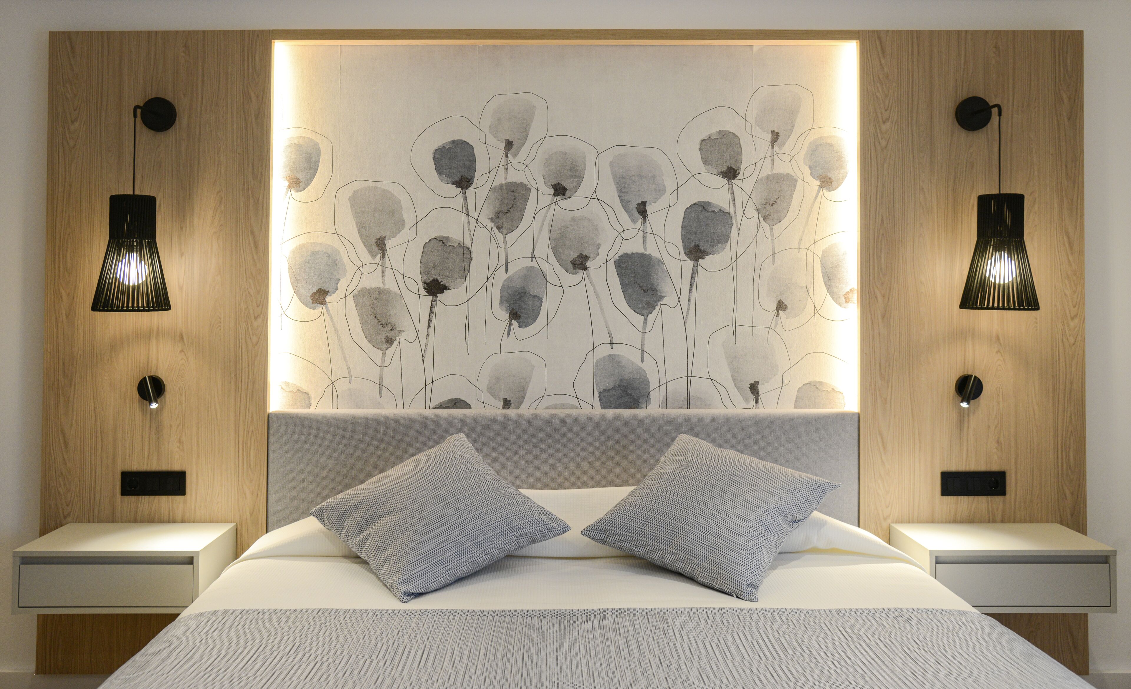 1 bedroom, in-room safe, desk, free wifi