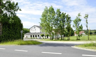 Fachada da propriedade