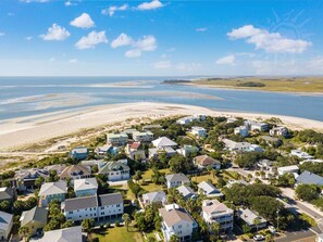 Beach nearby - Whelk Come Inn | Charming Cottage, Near Beach! (Tybee Island)