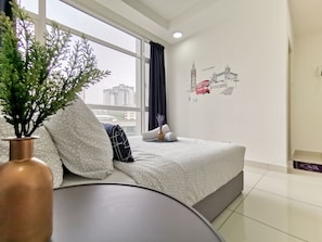 3 bedrooms, iron/ironing board, free WiFi - KL 3 Bedroom Cozy Suite Near Bukit Jalil & Kuchai Lama (Kuala Lumpur)