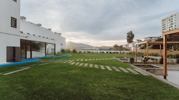 Standard Apartment | Garden view