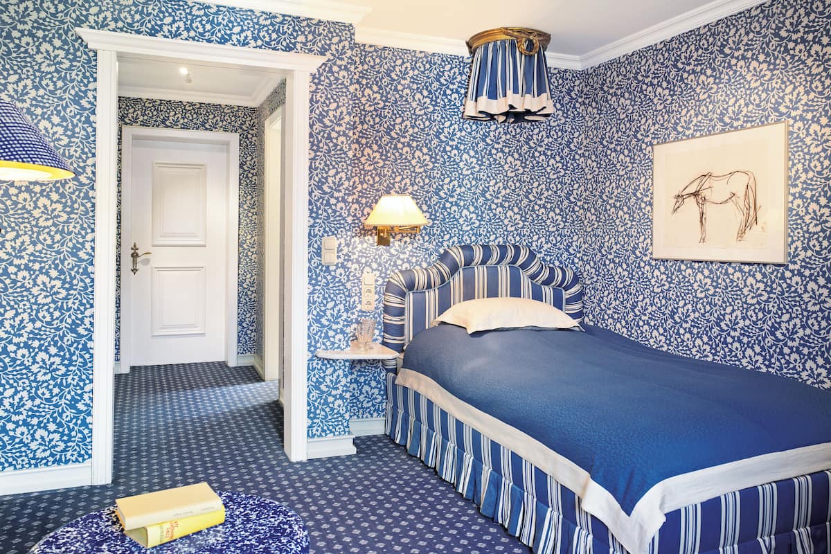 1 chambre, coffres-forts dans les chambres, décoration personnalisée