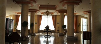 Royal Paradise Beach Resort