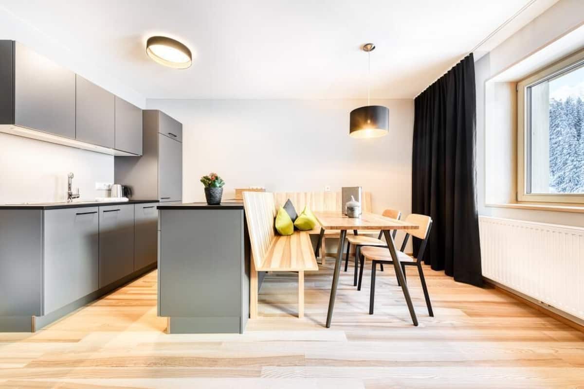 Apartment (Typ 1) | Eigene Küche | Großer Kühlschrank, Ofen, Herdplatte, Geschirrspüler