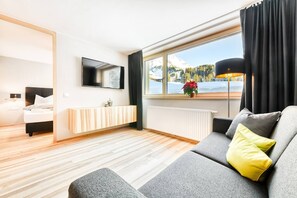 Apartamento (Typ 5) | Área de estar | TV de tela plana