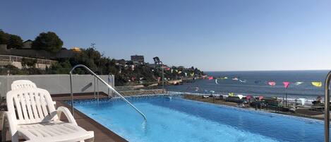 Piscina stagionale all'aperto