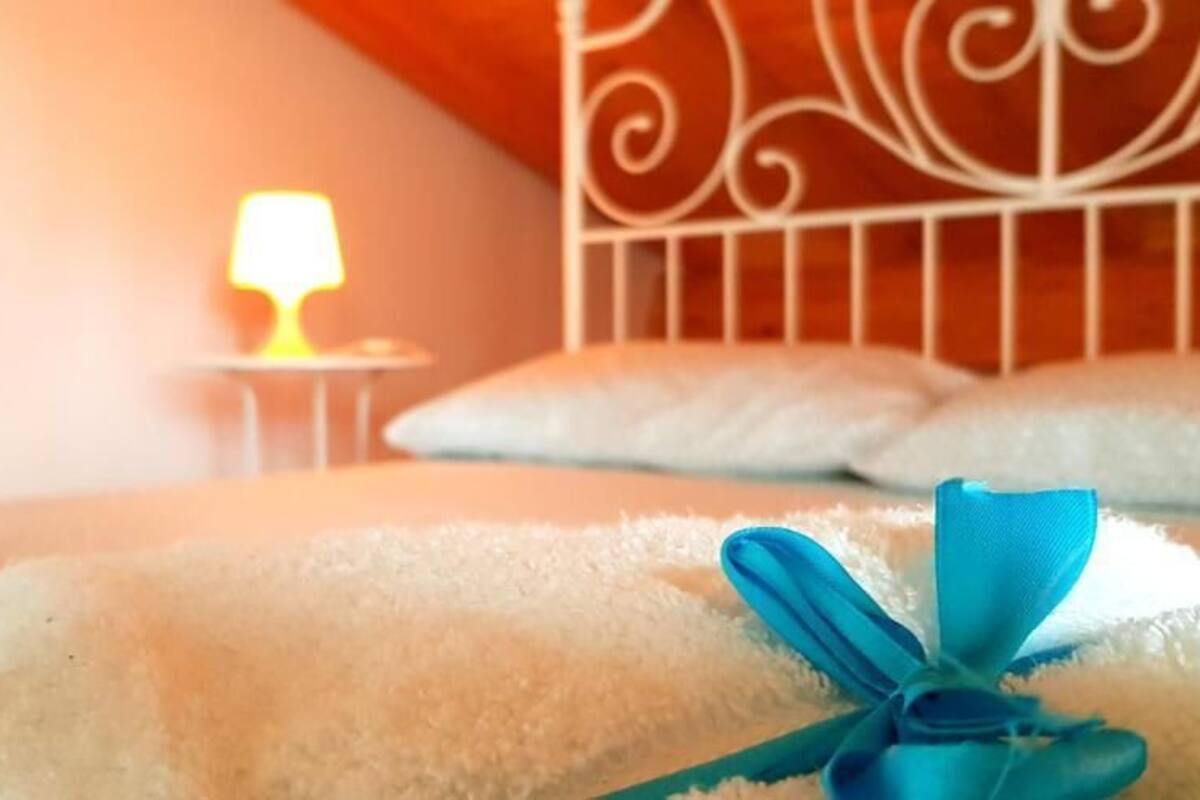 Desk, WiFi (free), bed sheets