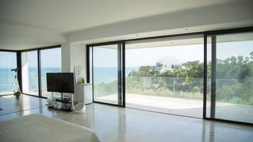 Royal Villa, 3 Bedrooms, Sea View