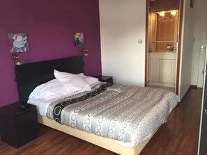 Habitación doble Confort | Wifi gratis y ropa de cama