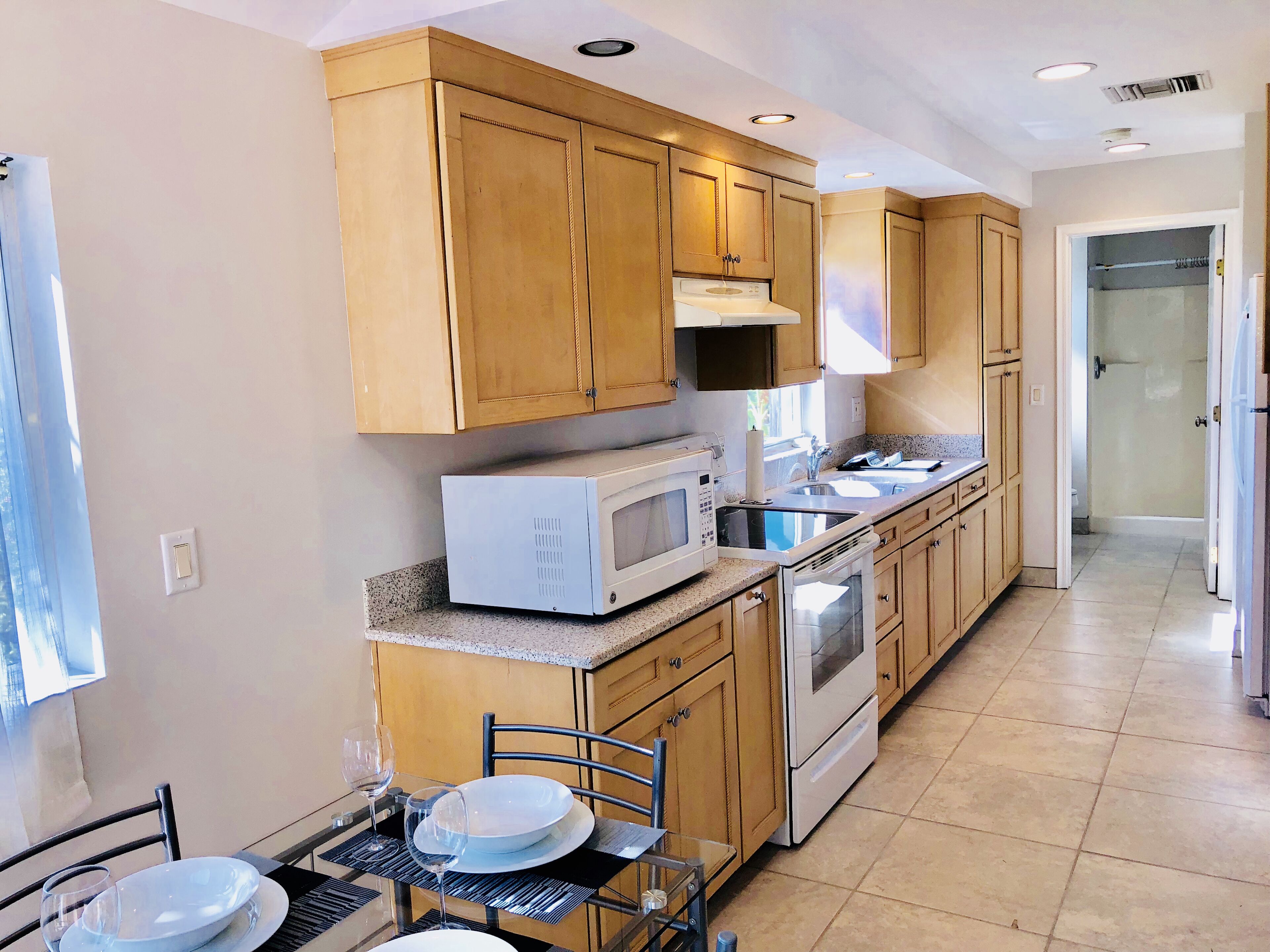 Quiet, Clean, Water view cottage 