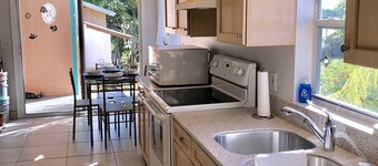 Sunrise Waterfront Cottage