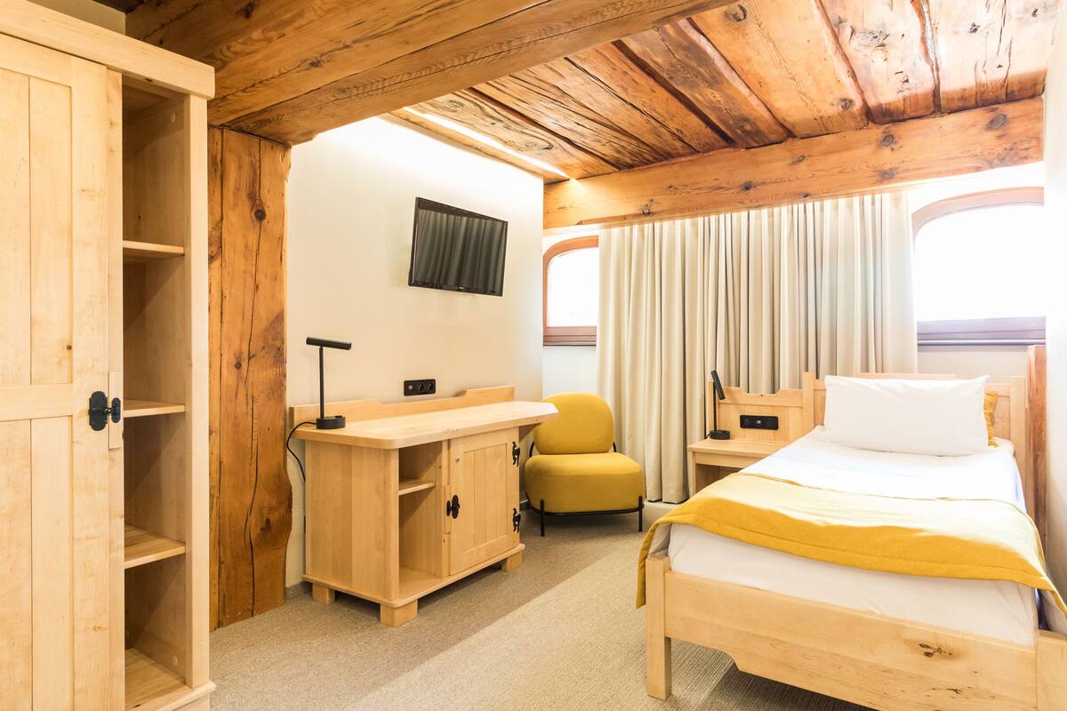 Minibar, caja de seguridad en la habitación, escritorio y wifi gratis 