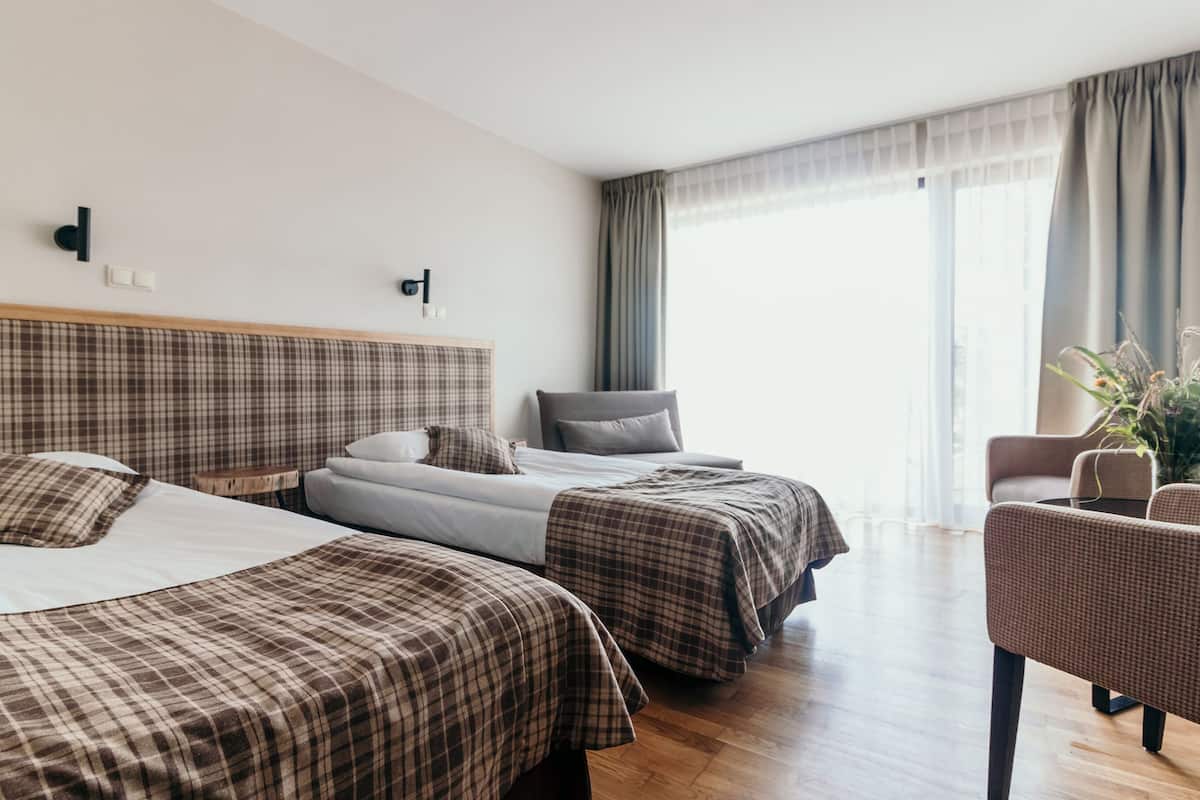 Habitación estándar doble | Escritorio, wifi gratis, ropa de cama