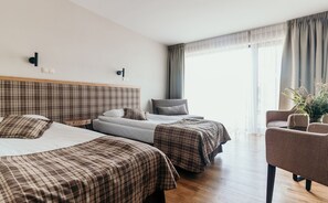 Standaard tweepersoonskamer | Een bureau, gratis wifi, beddengoed