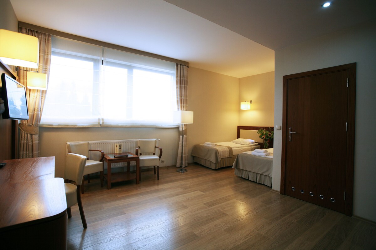 Desk, free WiFi, bed sheets