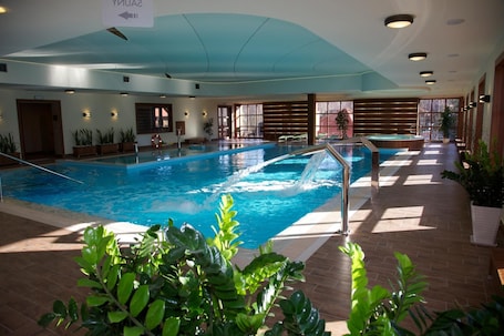 Pool. Hotel Vabank