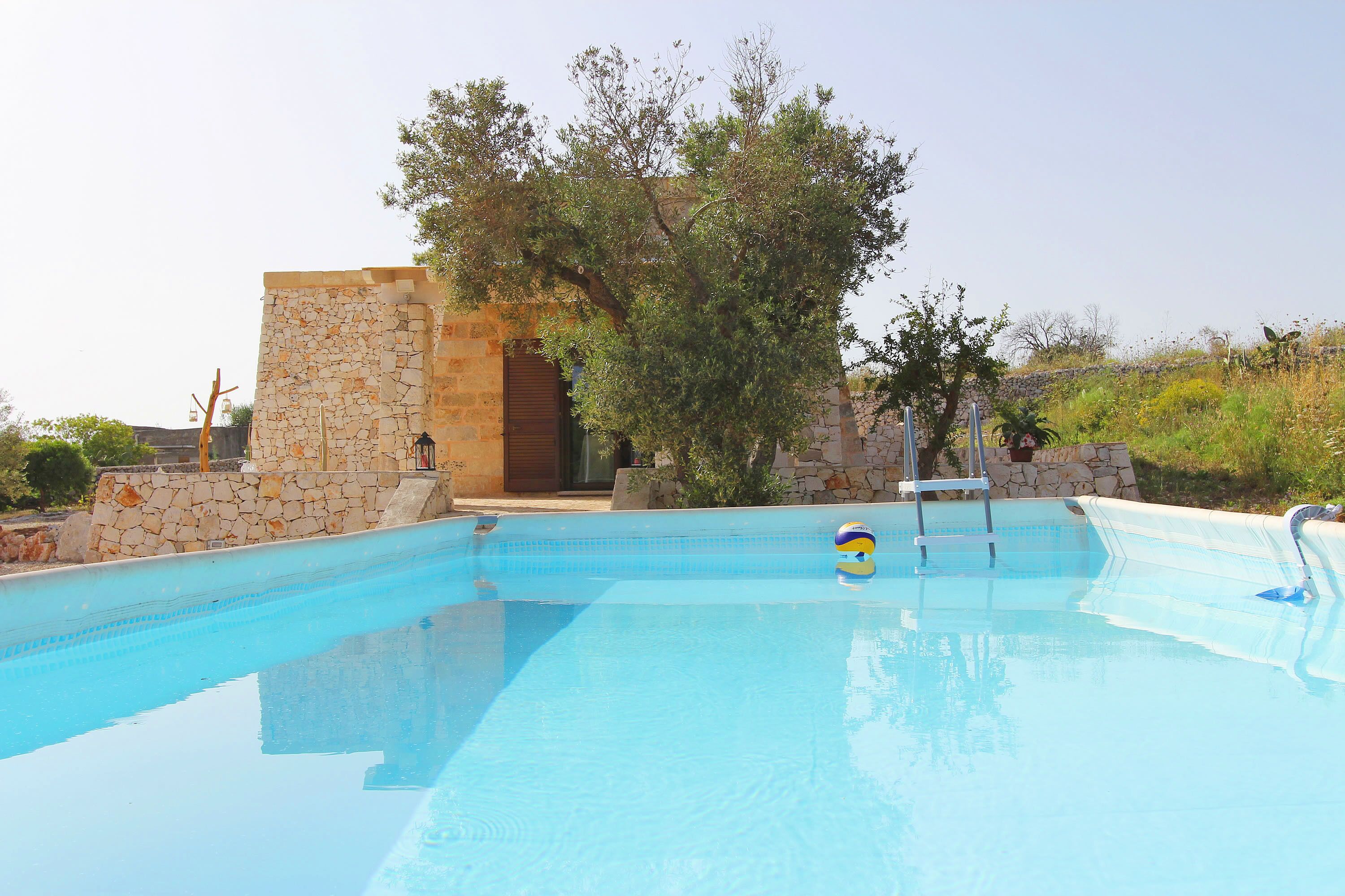 季節性室外游泳池