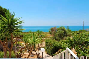 Villa, 1 Bedroom, Non Smoking | Beach/ocean view