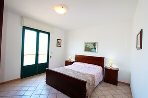 Apartment, 2 Schlafzimmer, Nichtraucher | Bügeleisen/Bügelbrett