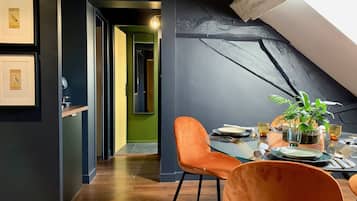 Restauration dans la chambre