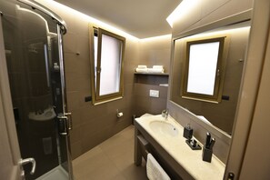 Chambre Supérieure | Salle de bain