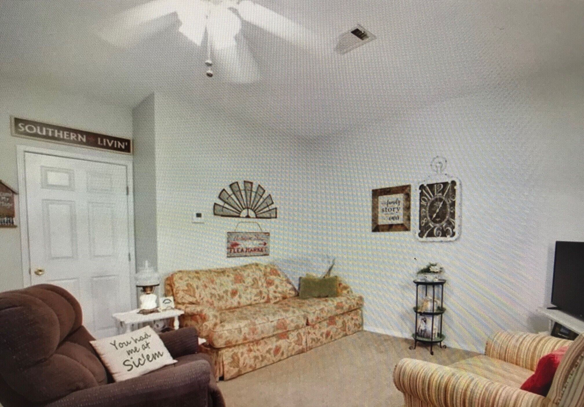 Anita's Cottage is only 15 minutes from Baylor, & Magnolia Silos!