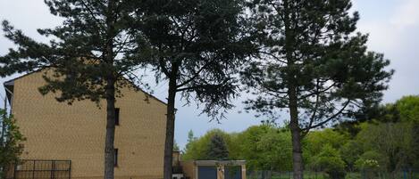 Uitzicht op de binnenplaats