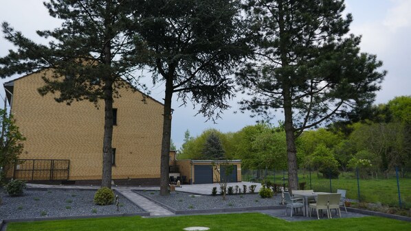 Vue sur la cour