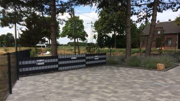 Parkir mandiri gratis