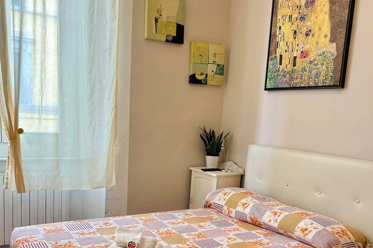 City-Doppelzimmer, Nichtraucher | Schreibtisch, schallisolierte Zimmer, Bügeleisen/Bügelbrett