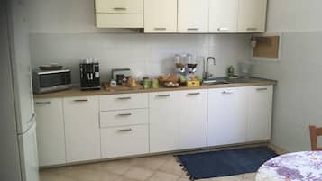Colazione self-service inclusa, servita tutte le mattine