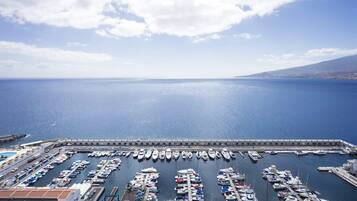 Pemandangan pantai/laut