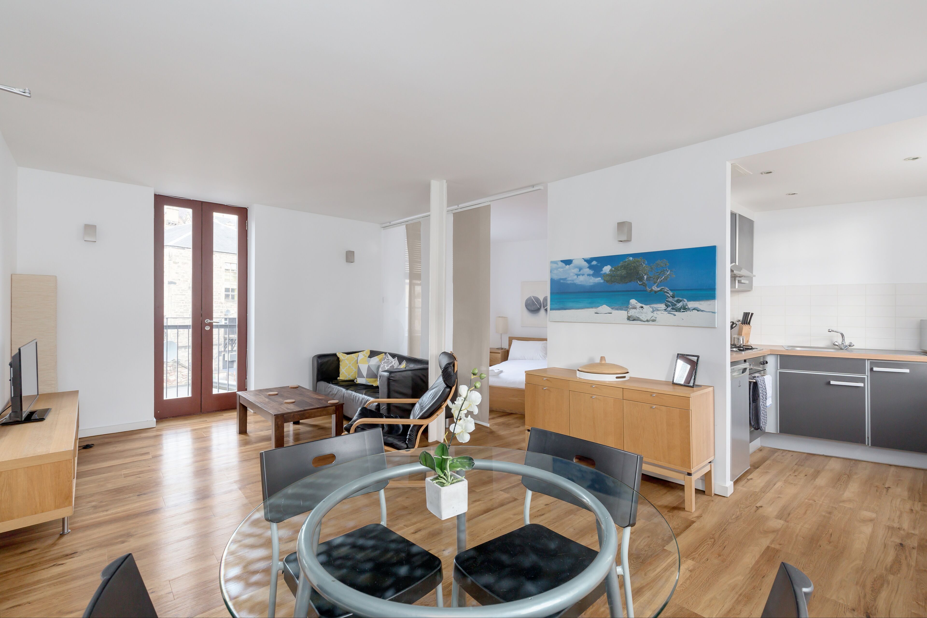 经典公寓 | 客房内用餐