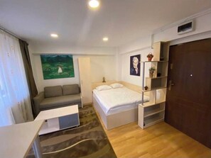 1 Schlafzimmer, schallisolierte Zimmer, Bügeleisen/Bügelbrett