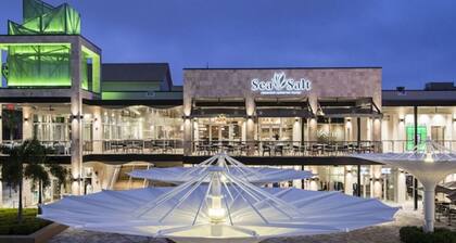 Clearwater Vacation Beach 1Bedroom Condo fits 2-4ppl Book Now Get Discounts!!!!