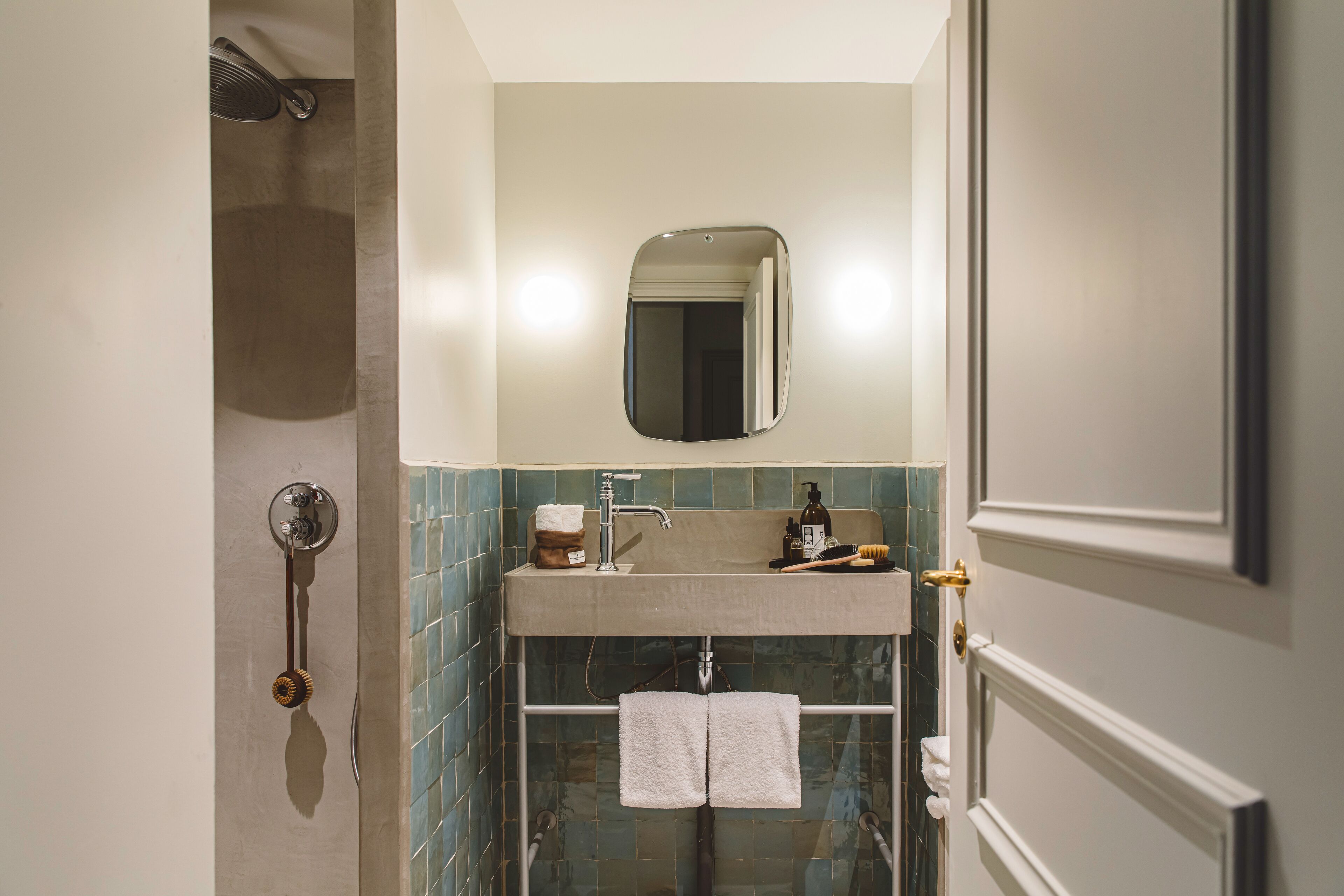 superior room, 1 queen bed (loving hoy) | bathroom | shower, hydromassage showerhead, designer toiletries, hair dryer