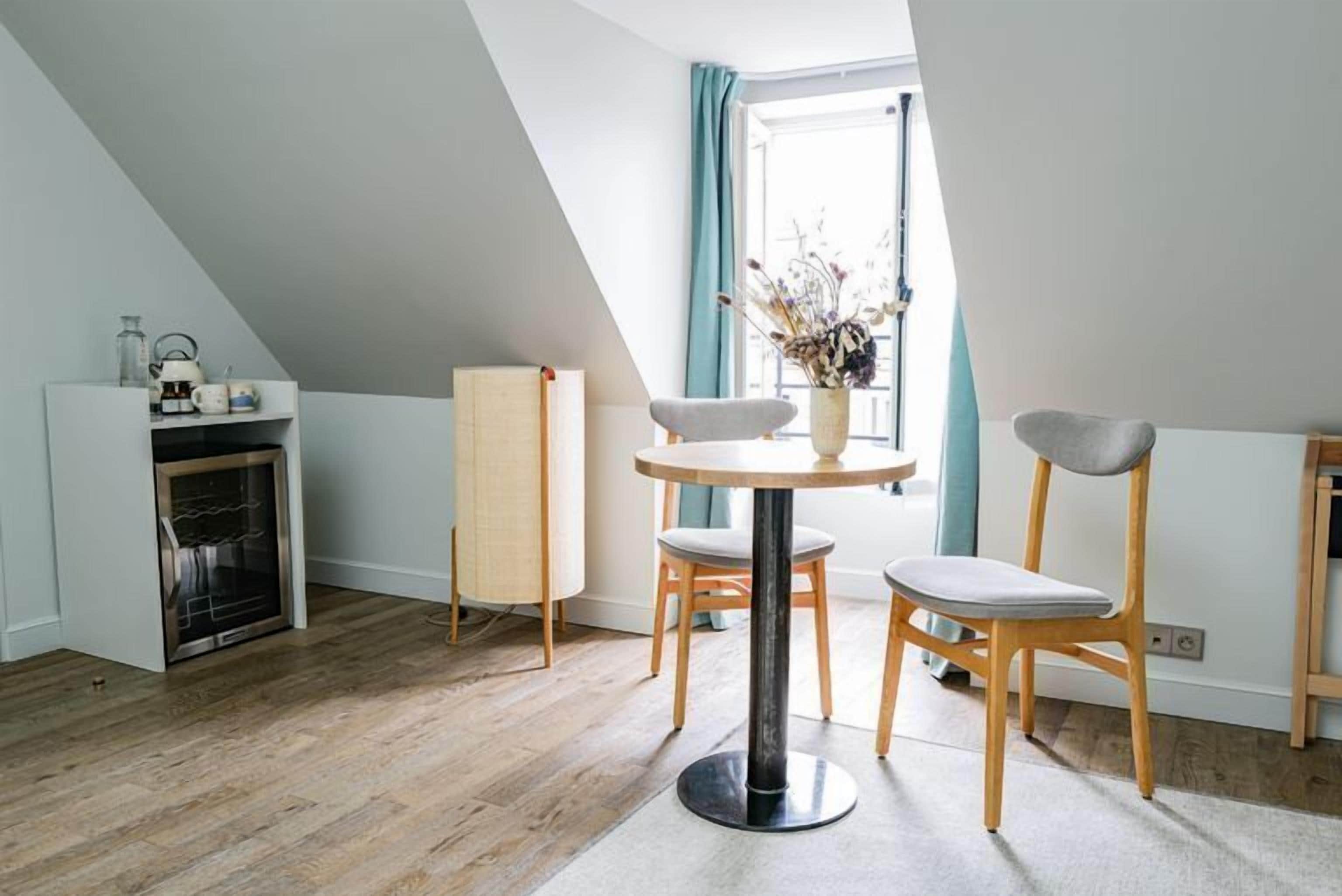 superior room, 1 queen bed (retreat hoy) | 1 bedroom, free wifi, bed sheets