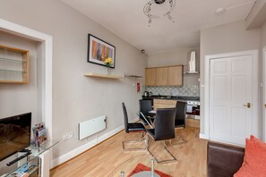 Departamento básico | Servicio a la habitación
