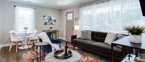 スマートテレビ、暖炉