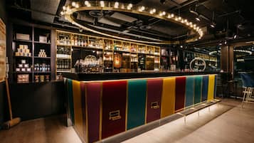 Bar (in der Unterkunft)