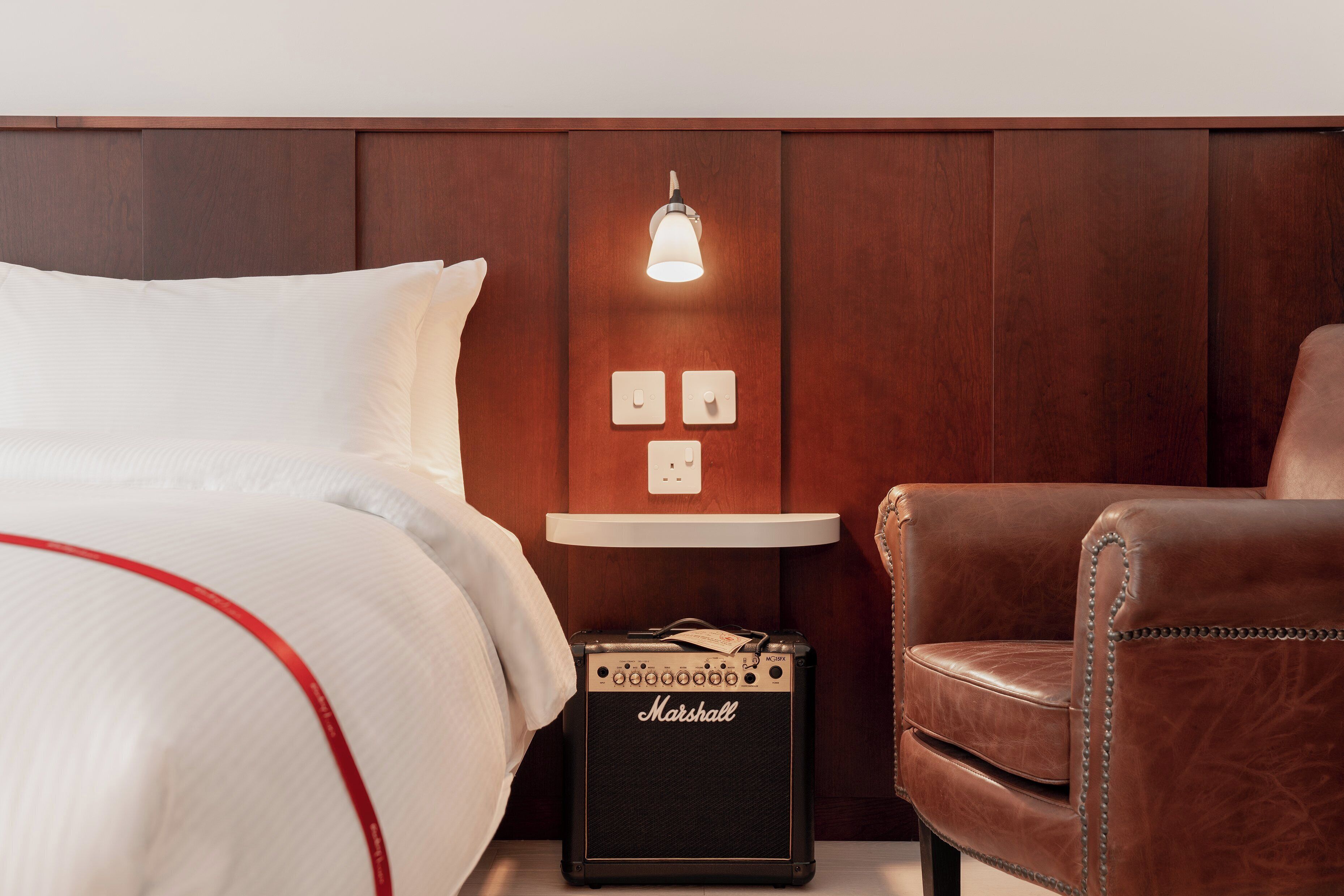 Roupas de cama premium, cofres nos quartos, individualmente decorados