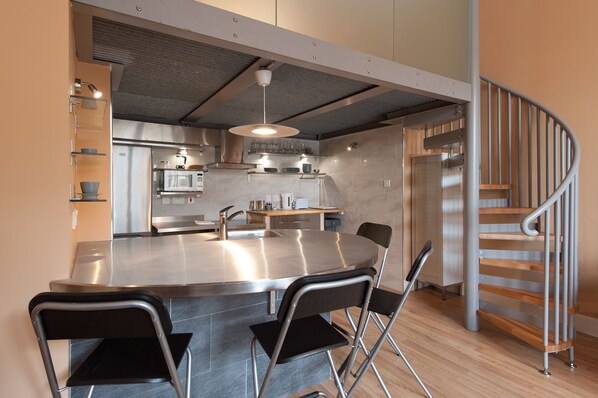 Private kitchen - Silver Lining Royal Mile Mansion (Edinburgh)