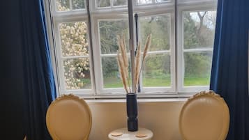 Superior Twin Room, Garden View (Royal Oak )