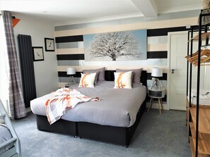 高級套房 (Copperbeech)