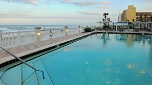 室內泳池、暖水池