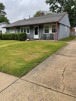 Exterior - Dover DE firefly, nascar, lacrosse, nurses casino military (Dover)