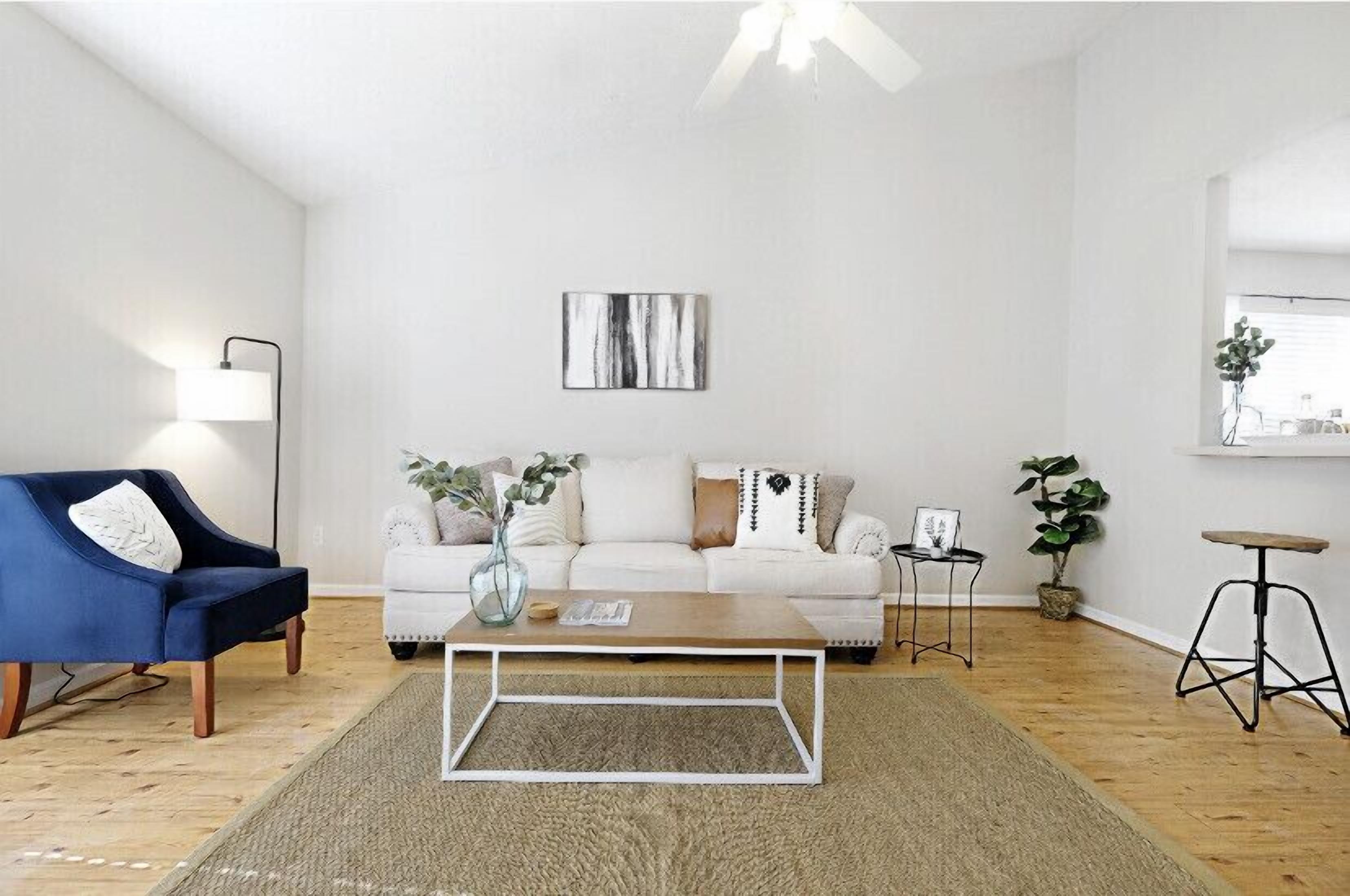 The Cozy | Hearth 2 BR Condo