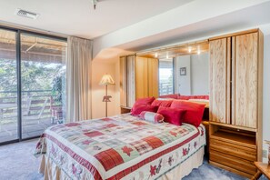 2 bedrooms, Internet, bed sheets, wheelchair access