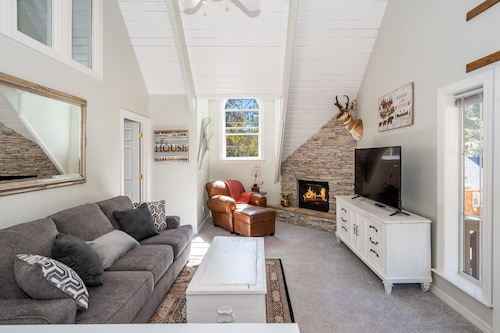 Memory Lane Cottage sur 1/2 acre