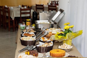 Restaurant - Royal Inn Hotel (Cornelio Procopio)